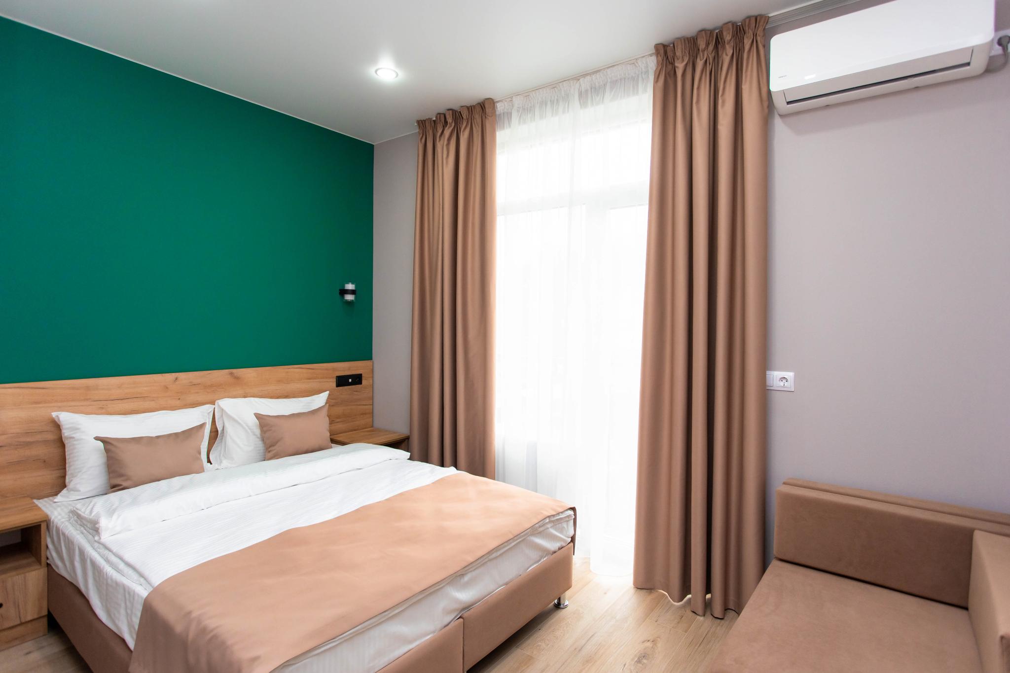 Фото Карс Делюкс