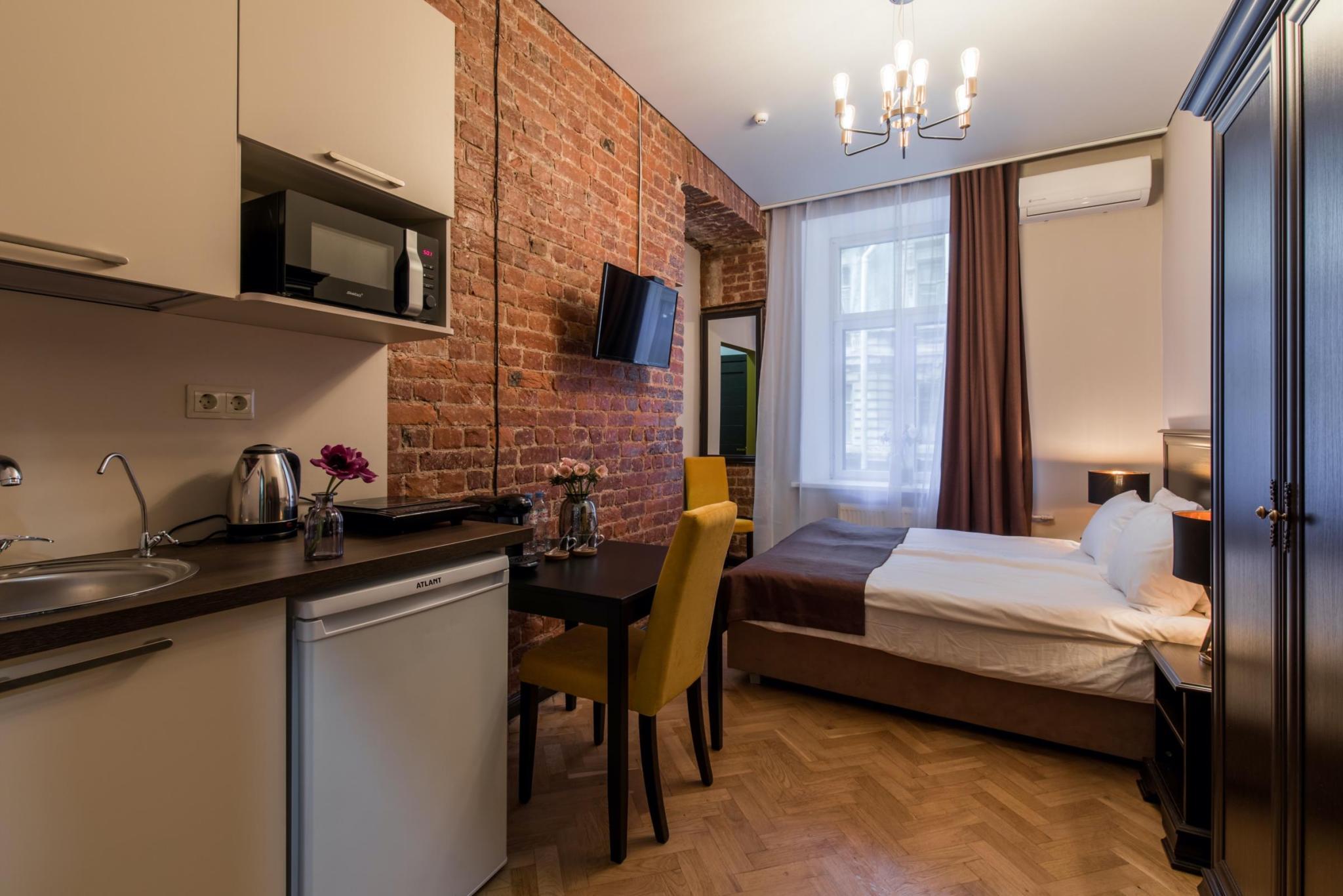 Фото Елисеевский