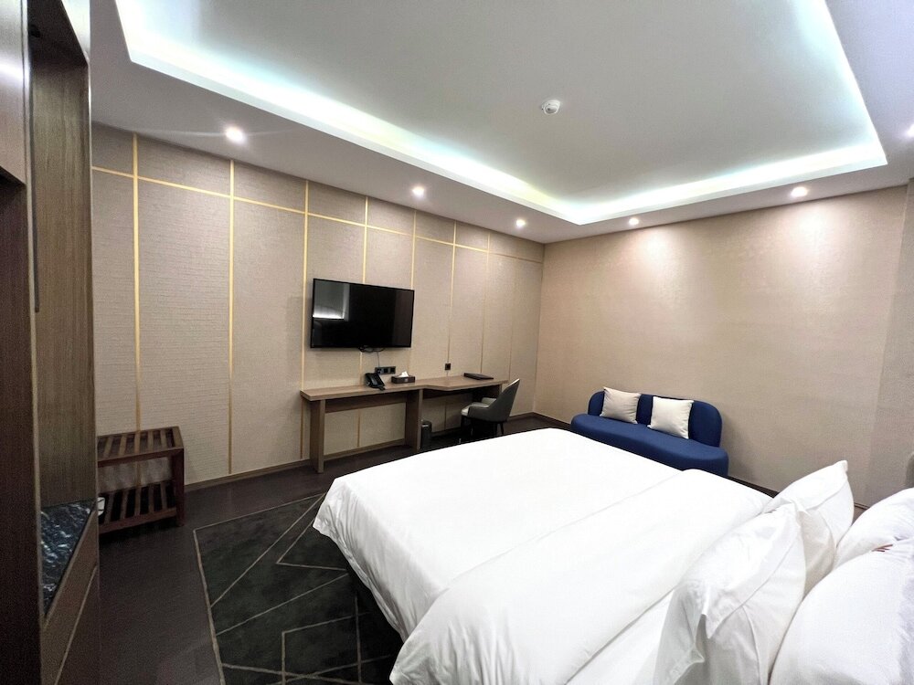 Фото Wah Fu Hotel