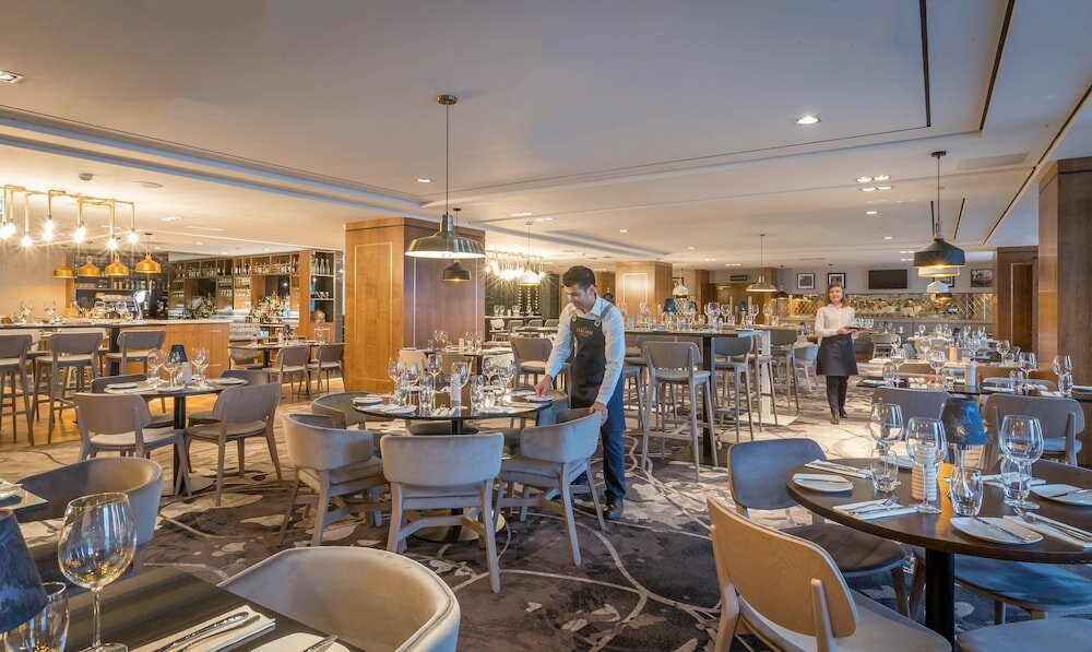 Фото Clayton Hotel Dublin Airport