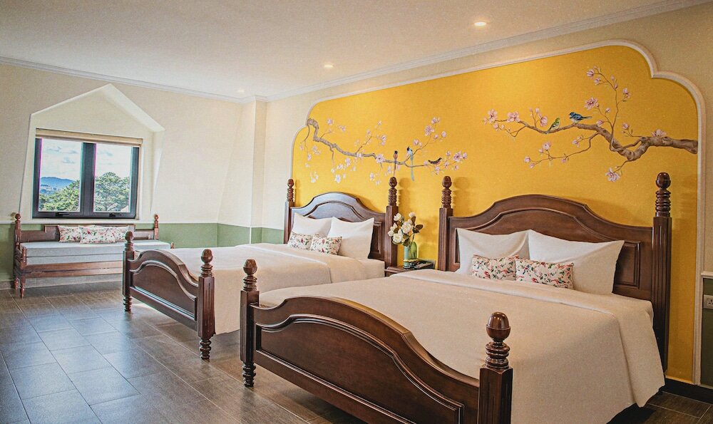 Фото Charlie Mansion Dalat