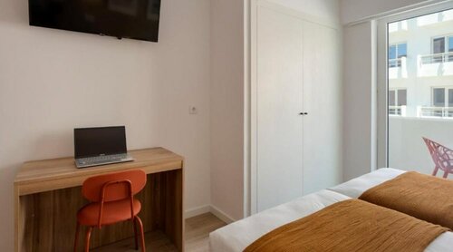 Гостиница Hotel Made Inn Faro в Португалии