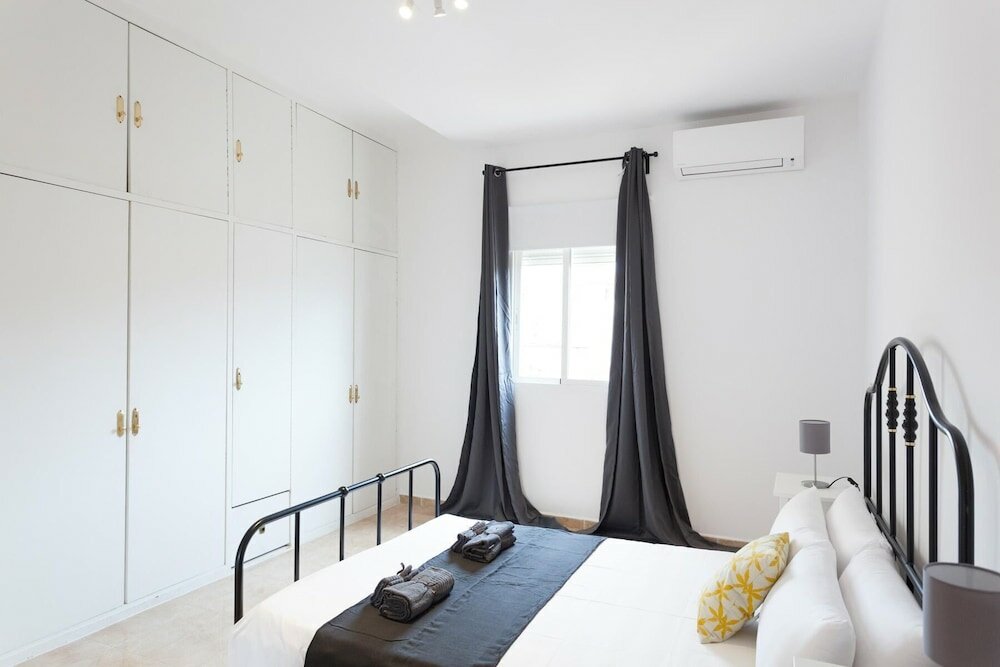 Фото Over the Rooftops - Historic District - Sol