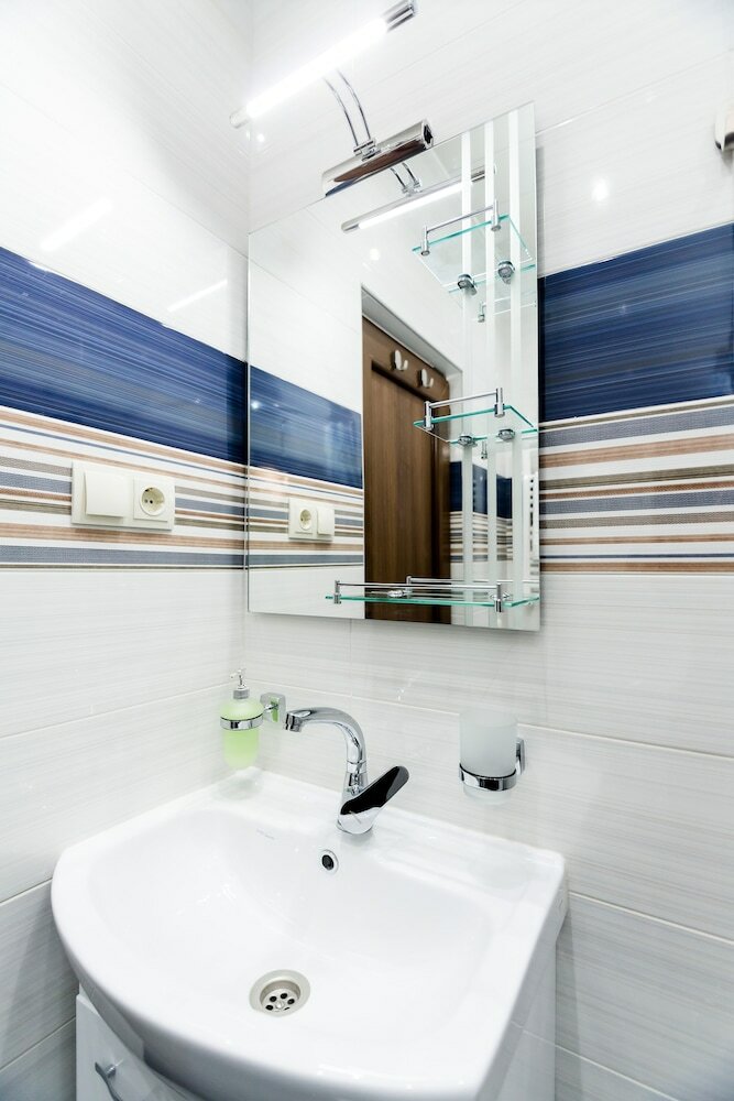 Фото Апартаменты Hb на ул. Цинамдзгвришвили