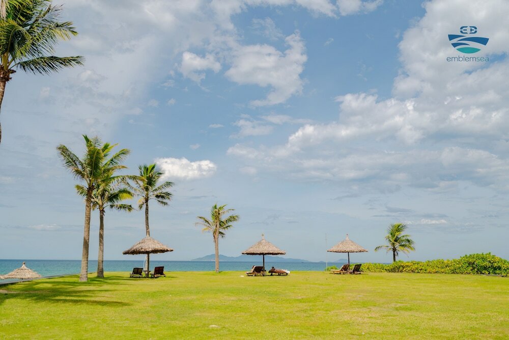 Фото Ocean Luxury Villas by Emblemsea