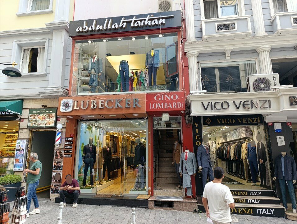 Clothing store Abdullah Tarhan Textile, Istanbul, photo