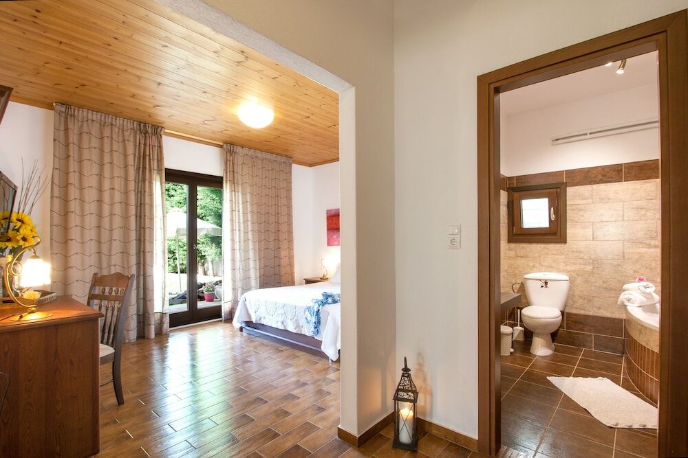 Фото Four Seasons Villas