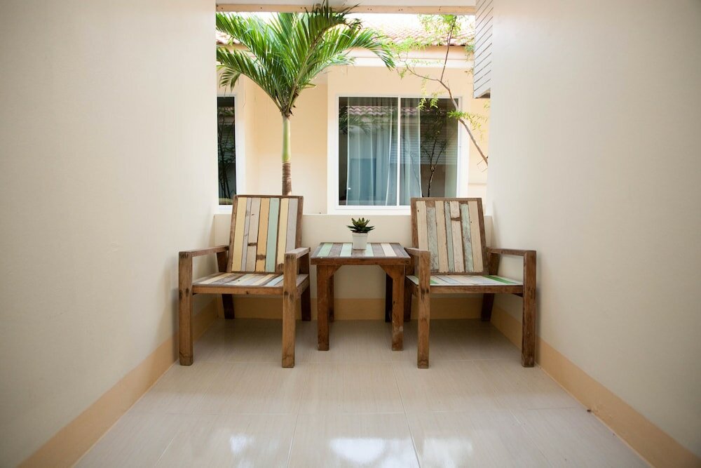 Фото Lotusland Resort