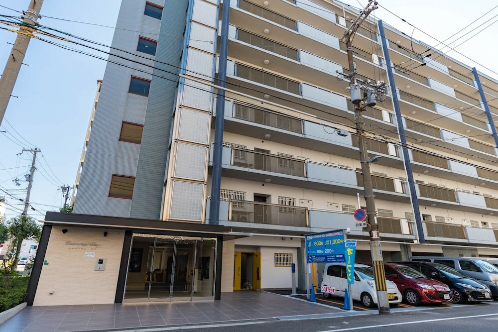 Фото Universal Bay Condominium