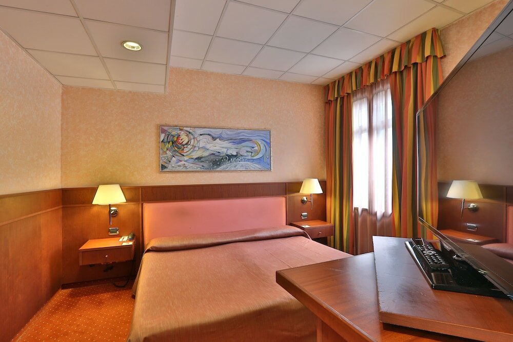 Фото Palace Hotel Moderno