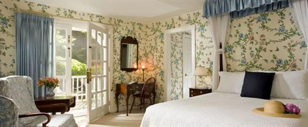 Фото Fairville Inn