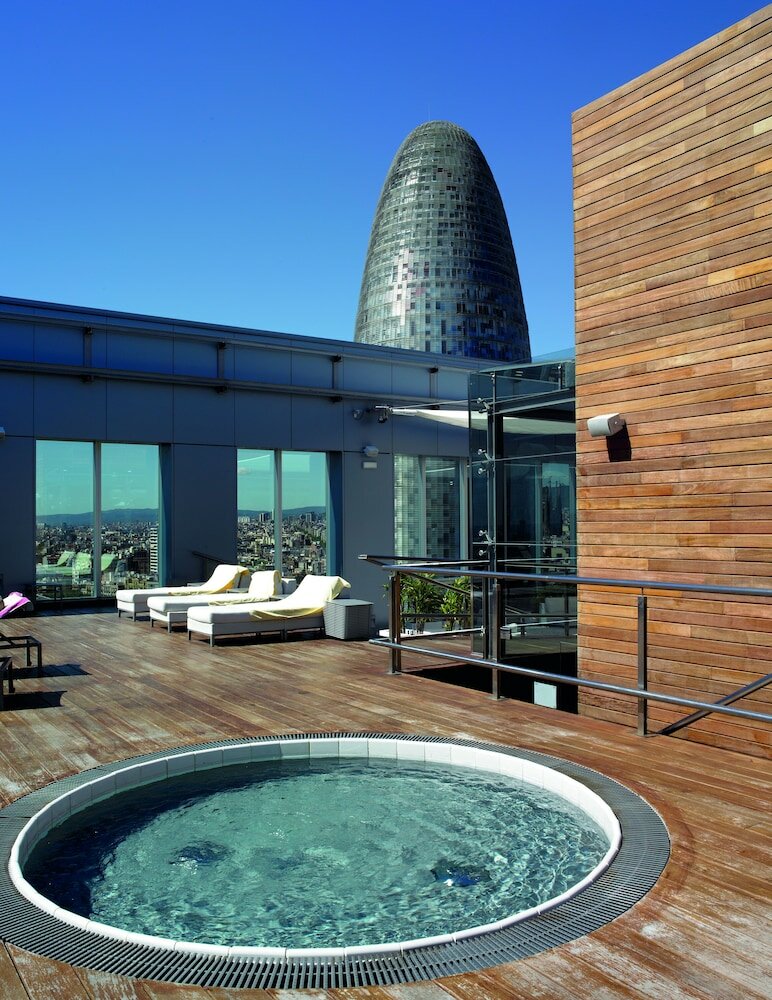 Фото Novotel Barcelona City