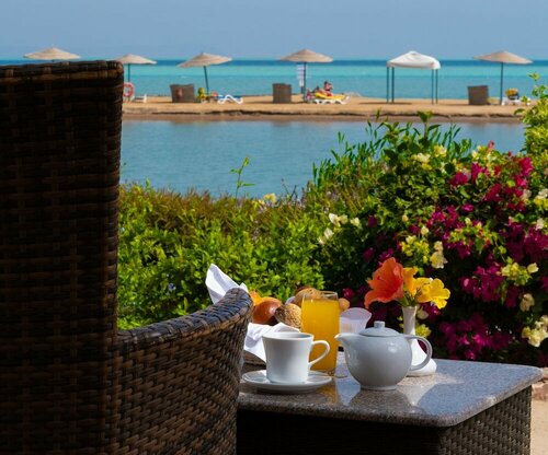 Гостиница Movenpick Resort & SPA El Gouna в Эль-Гуне