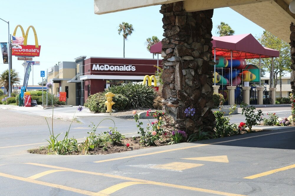 Фото Valli Hi Motel