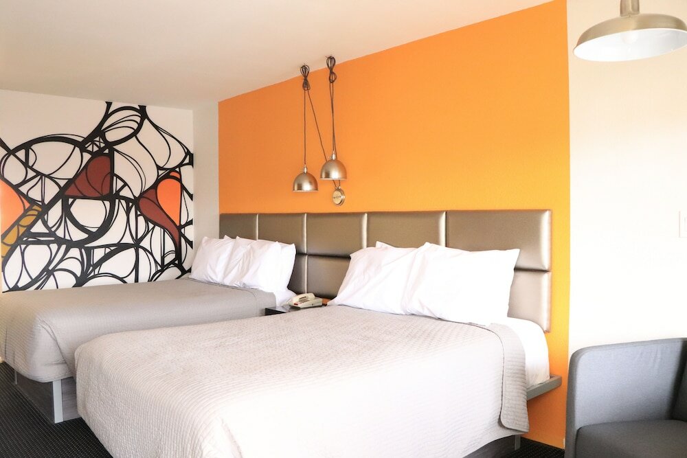 Фото University Inn