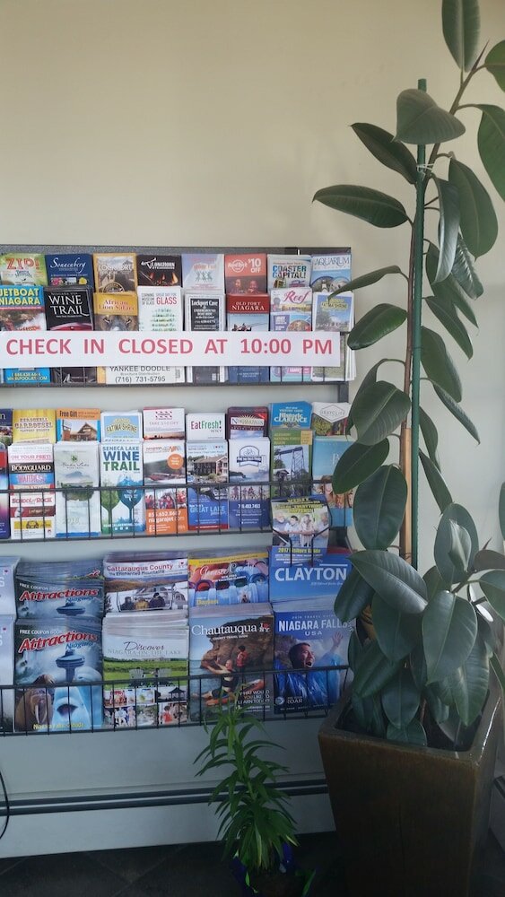 Фото Swiss Cottage Inn