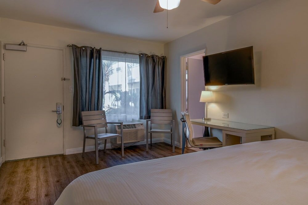 Фото Bayside Hotel