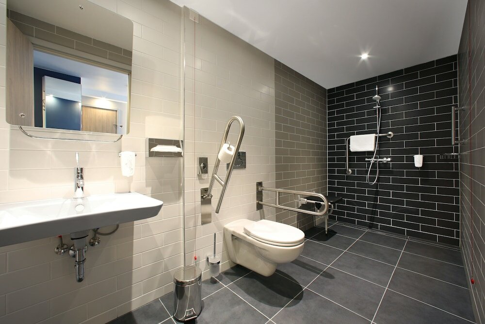 Фото Holiday Inn Express Ljubljana