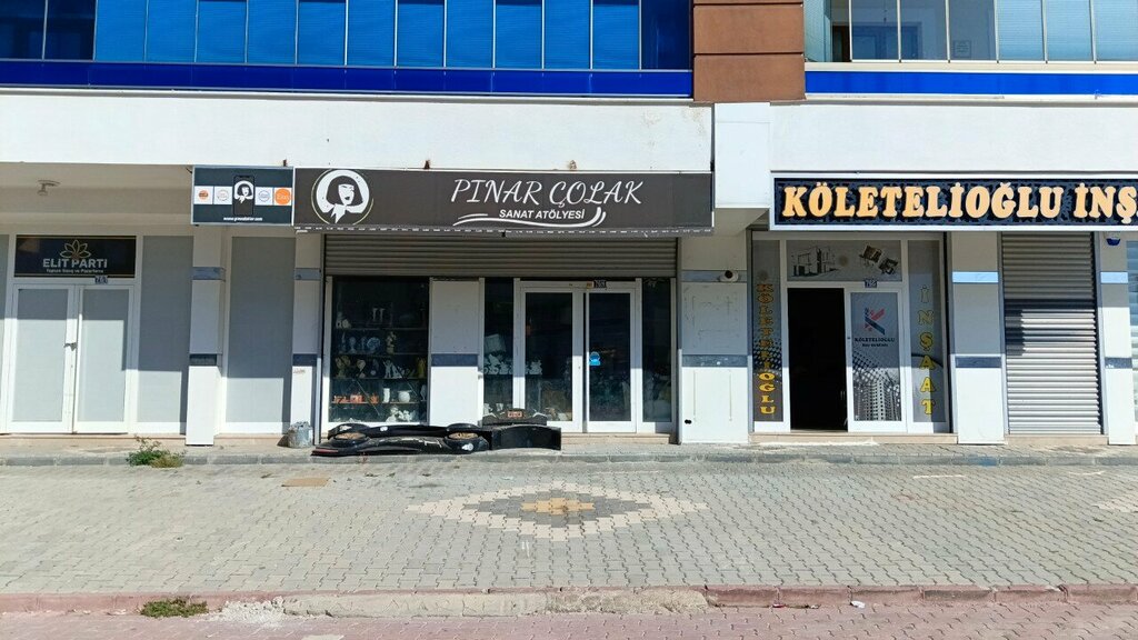 Art workshop Pinar Colak Art Studio, Konya, photo