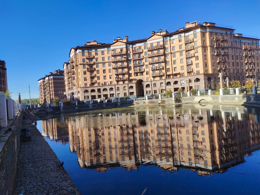 Yaşayış kompleksi Gorod Naberezhnykh, Ximki, foto