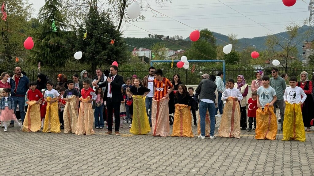 Primary school Pazarsuyu Ilkogretim Okulu, Bulancak, photo