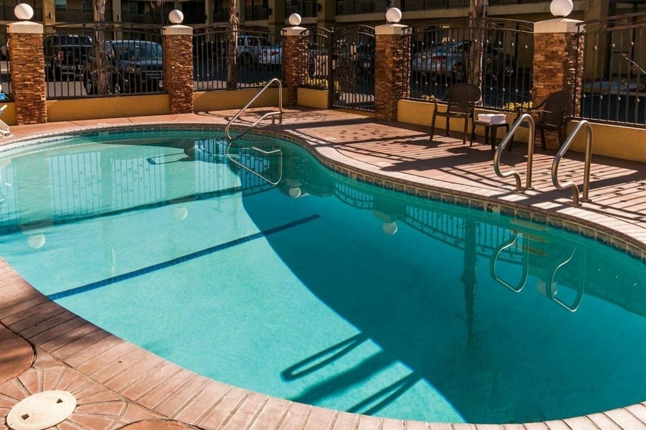 Фото Quality Inn Chico