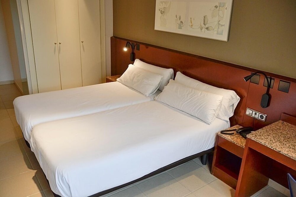 Фото Hotel Sant Pau