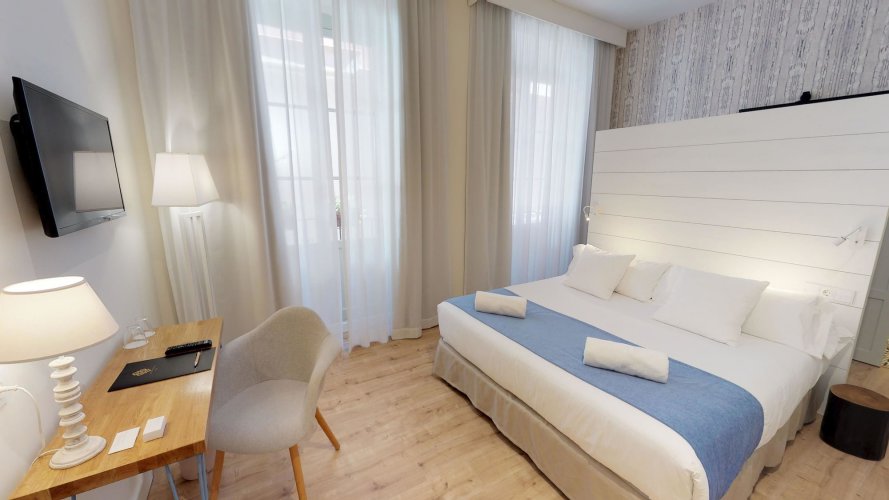 Фото Madeinterranea Suites