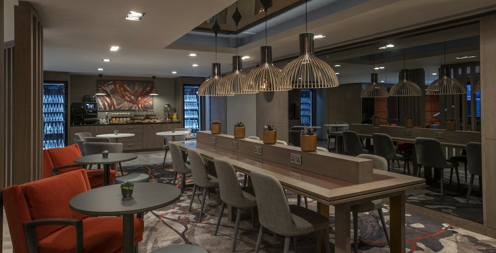 Фото Clayton Hotel Bristol City