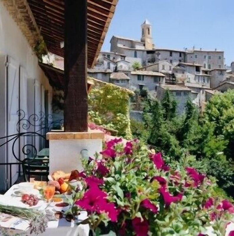 Гостиница Auberge de la Madone