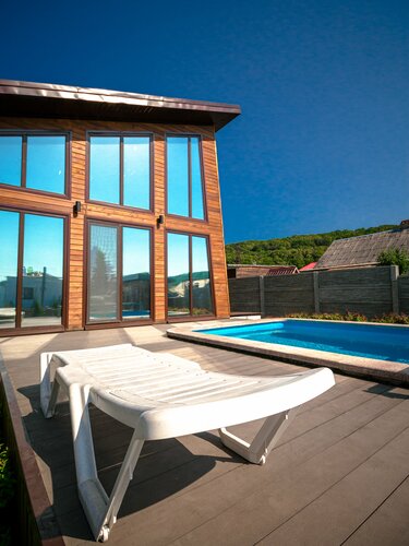 Иное жильё Барни в Майкопе