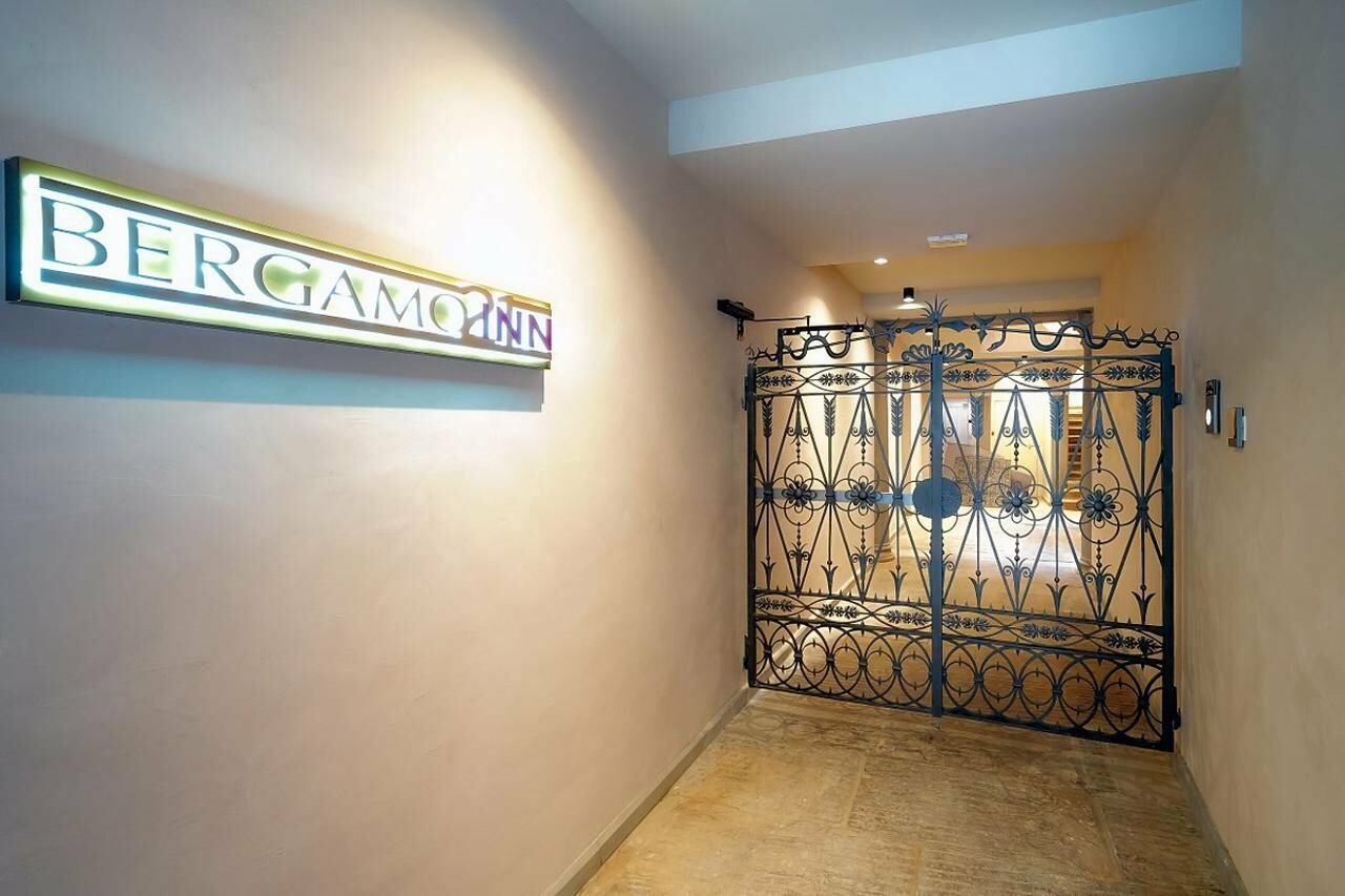 Фото Bergamo Inn 21