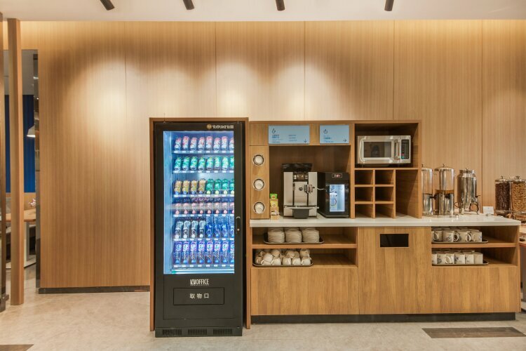 Фото Holiday Inn Express Shanghai Xuhui Binjiang