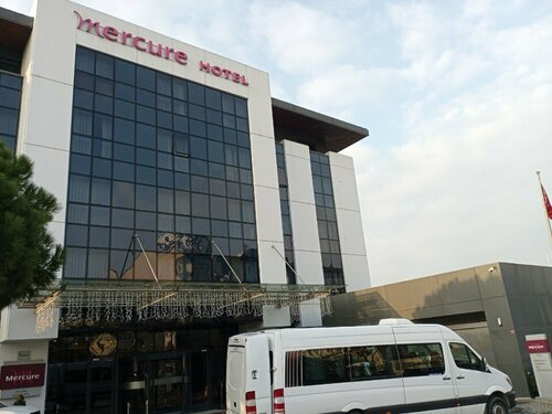 Внешний вид отеля Mercure Istanbul Altunizade в Ускюдаре, фото 2