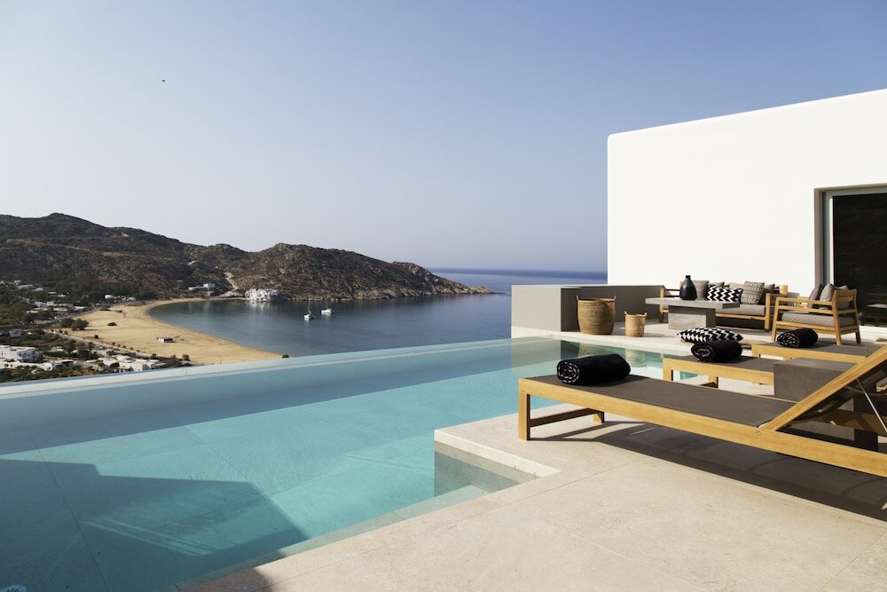 Фото Hide out Suites