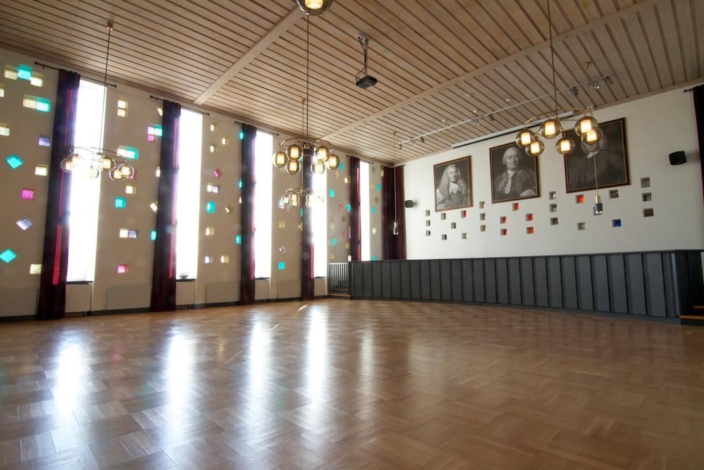 Фото Hotell Tinget