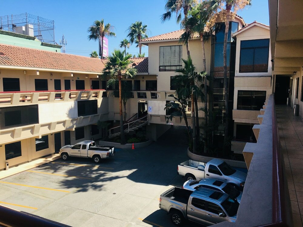 Фото Hotel Frontiere