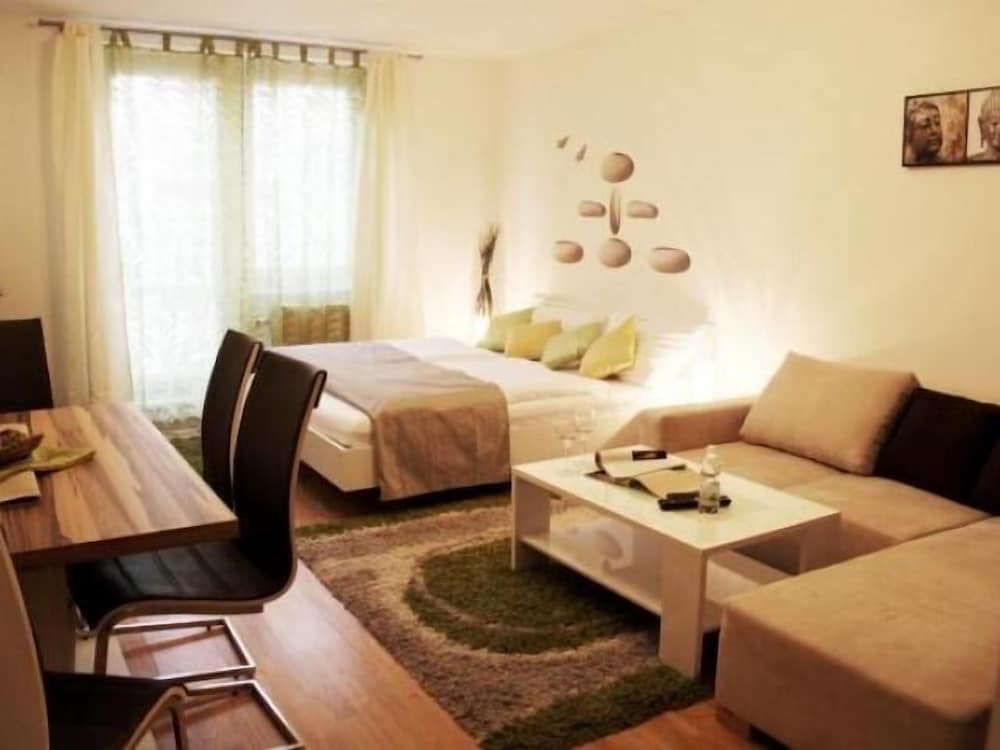 Фото CheckVienna – Apartment Quellenstrasse