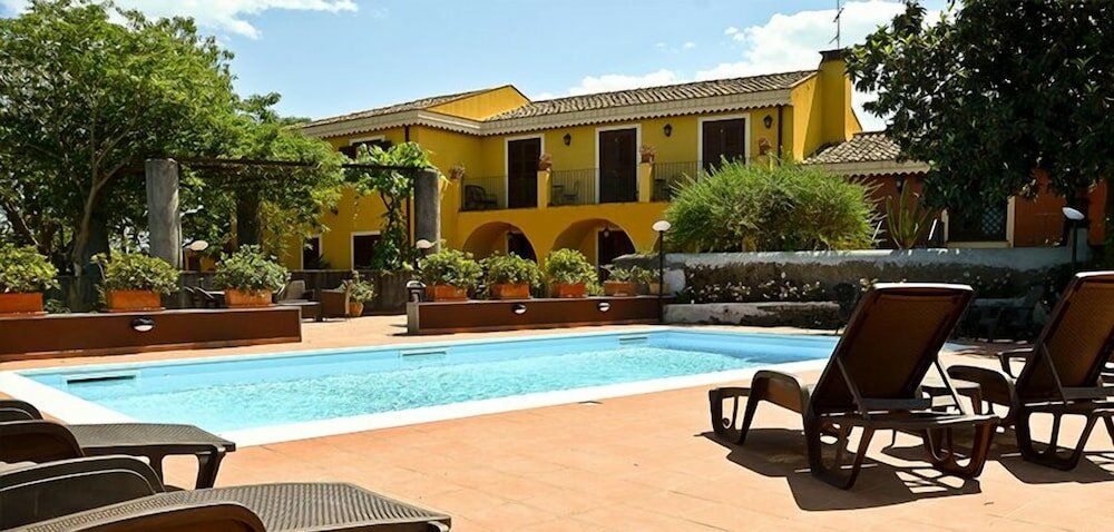 Фото La Terra del Mezzo