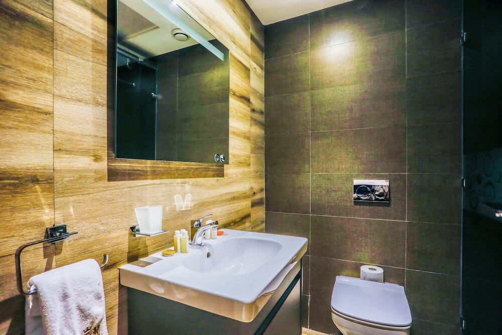 Фото Sbn Suites Hotel