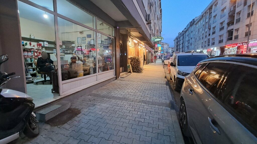 Hardware store Zingil Trade Hardware, Istanbul, photo