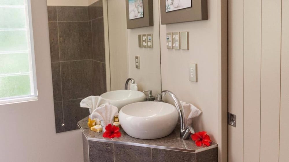 Фото Ocean Spray Villas