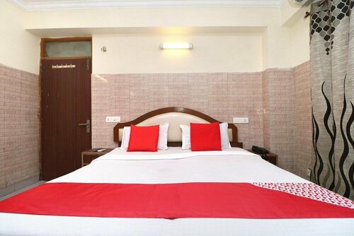 Гостиница Hotel Grand Plaza в Чандигархе