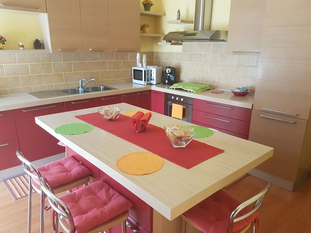 Фото Thousand Colors