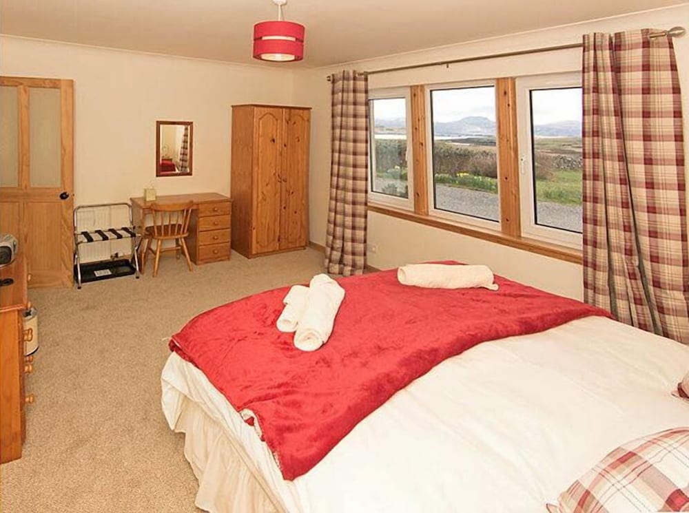 Фото Foxwood Bed & Breakfast