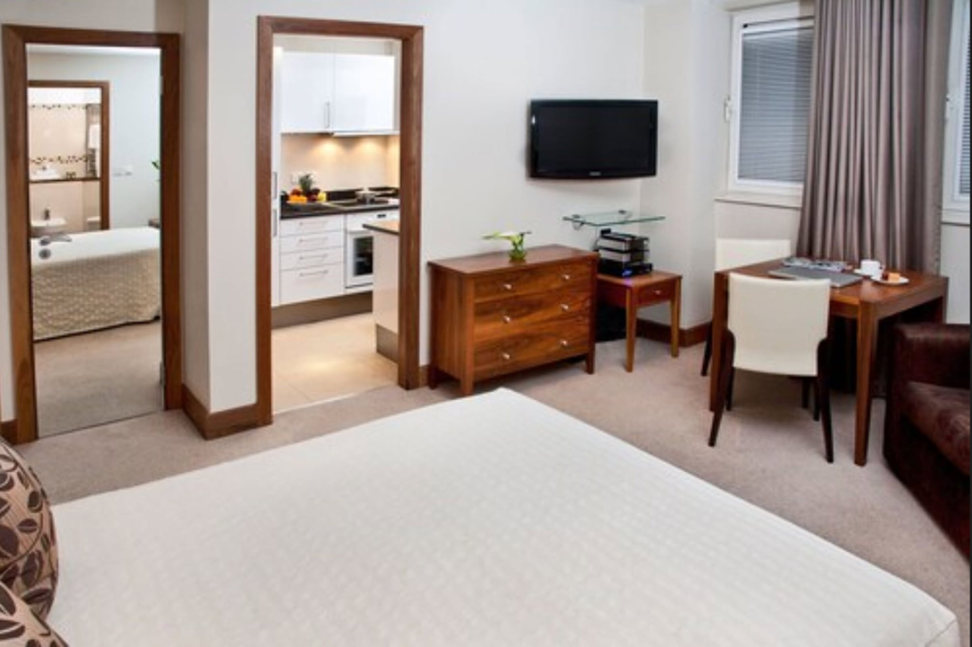 Фото Arlington House