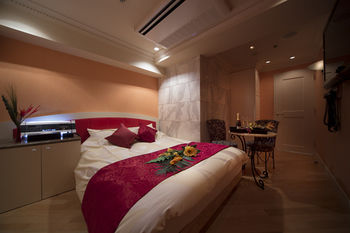 Фото Hotel Sulata Shibuya Dogenzaka - Adults Only