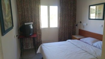 Фото Marom Ziv Center - Newe Shaanan