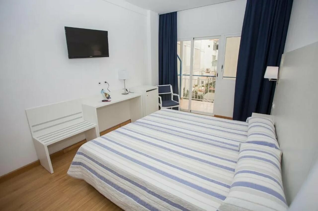 Фото Hotel Voramar Benidorm