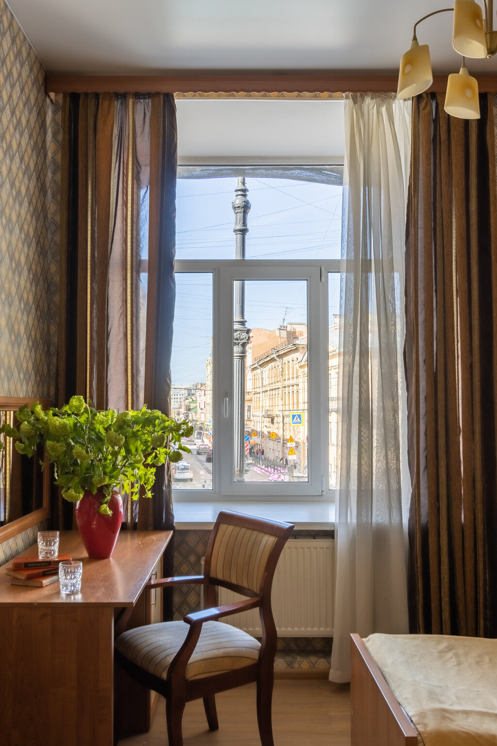 Фото Номера на Площади Восстания